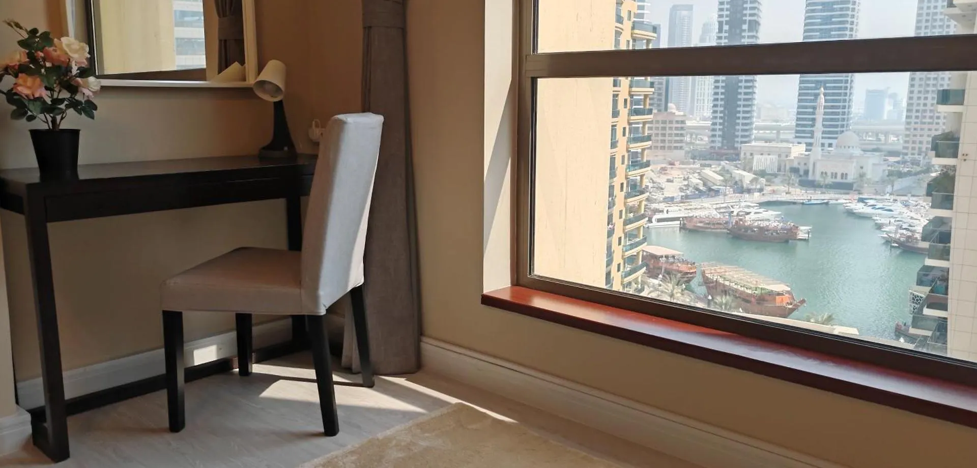 La Buena Vida Holiday Homes, Luxe, 3Br With, Full Kitchen, Marina View, By Jbr Beach, Tram & Marina Dubaj Apartmán